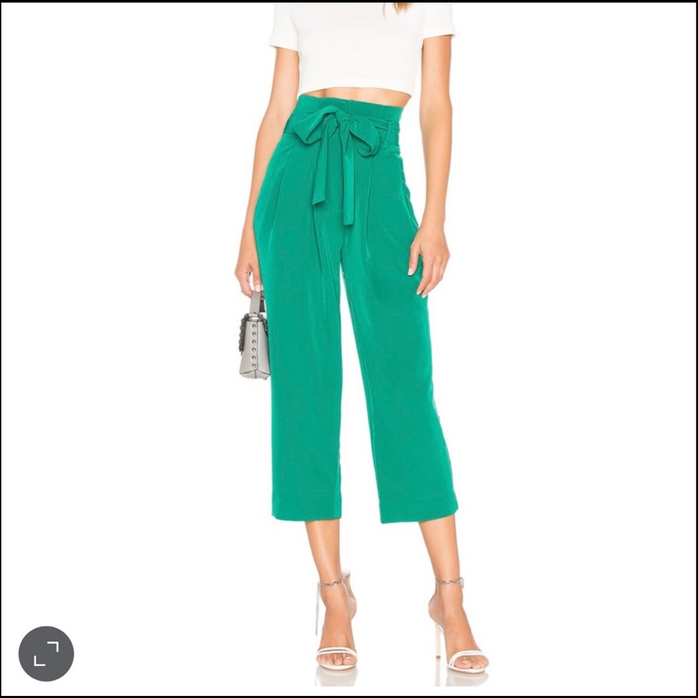 Chrissy Teigen x REVOLVE Sierra Paper Bag Slacks in Kelly Green size S